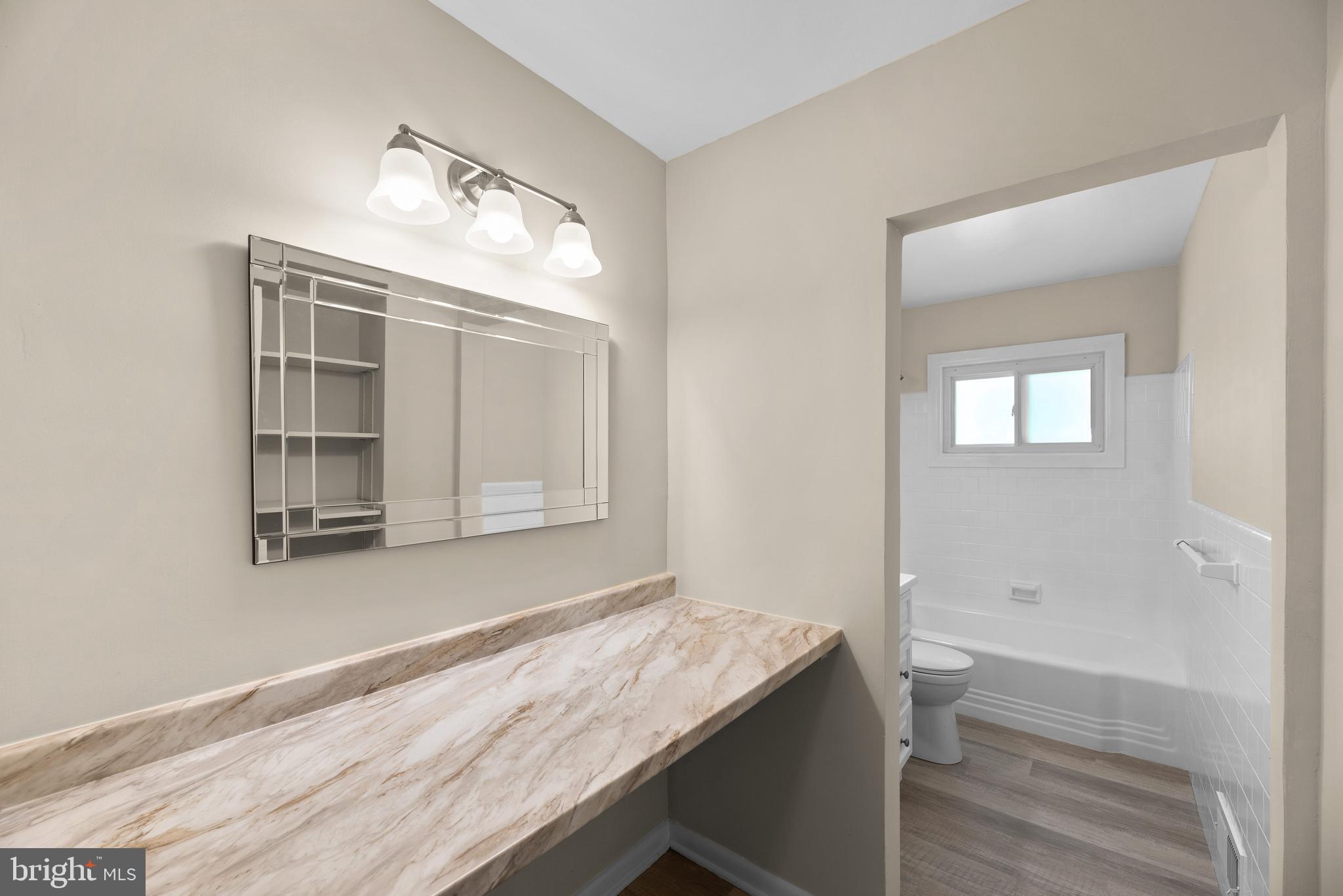 9071 Dunloggin Road Ellicott City, MD 21042 - Photo 20 of 39 Dressing Area