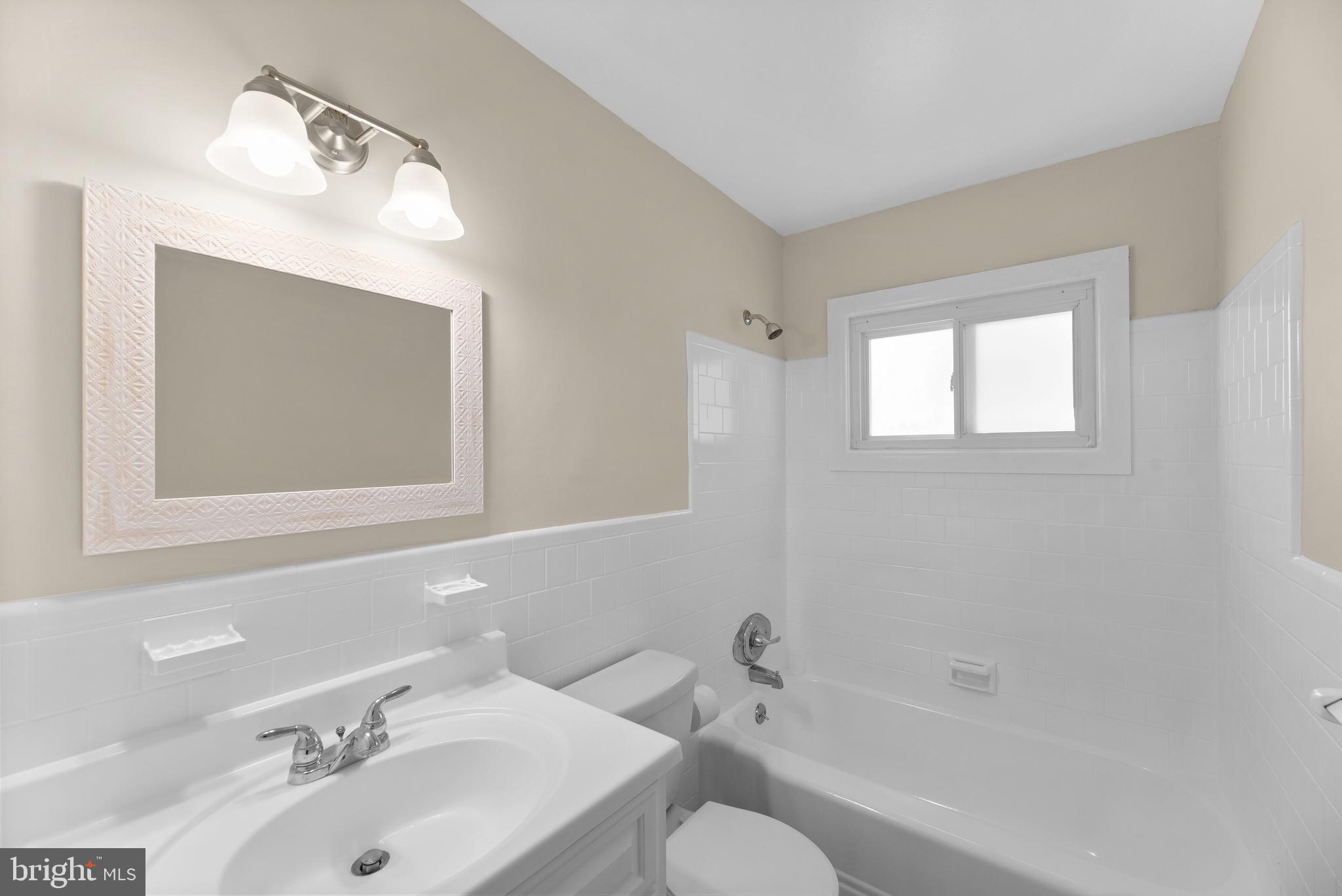 9071 Dunloggin Road Ellicott City, MD 21042 - Photo 21 of 39 Bathroom