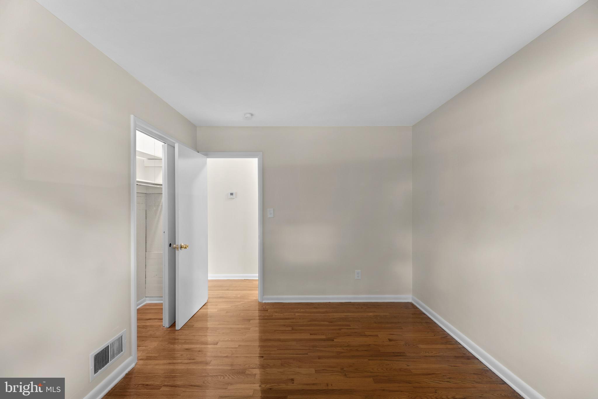 9071 Dunloggin Road Ellicott City, MD 21042 - Photo 26 of 39 Bedroom