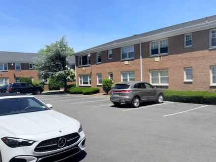 $189,000 | 605 Grove Street, Unit K011, Clifton, NJ 07013