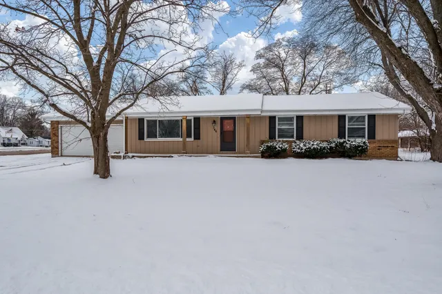 $245,000 | 346 Whittemore Drive, South Beloit, IL 61080