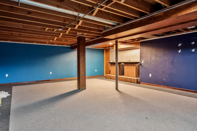 $245,000 | 346 Whittemore Drive, South Beloit, IL 61080