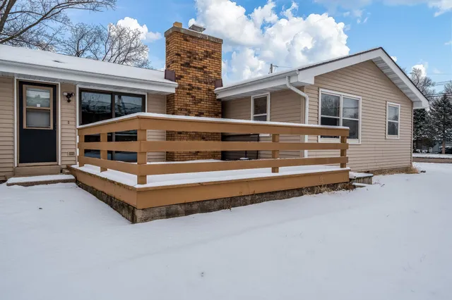 $245,000 | 346 Whittemore Drive, South Beloit, IL 61080