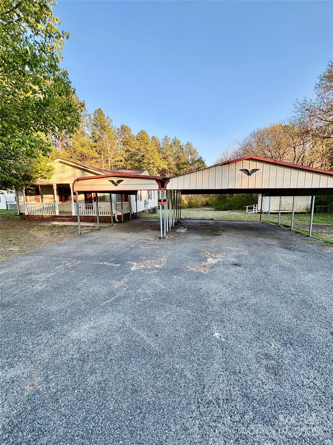 4834 Barrett Road Kings Mountain, NC 28086 - Photo 2 of 36 Gallery Image 2