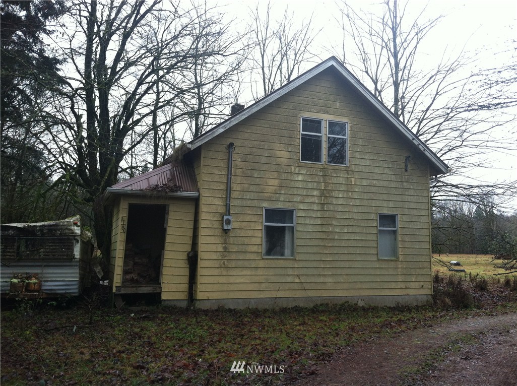 11744 Martin Road Rockport, WA 98283 - Photo 4 of 5 Gallery Image 4