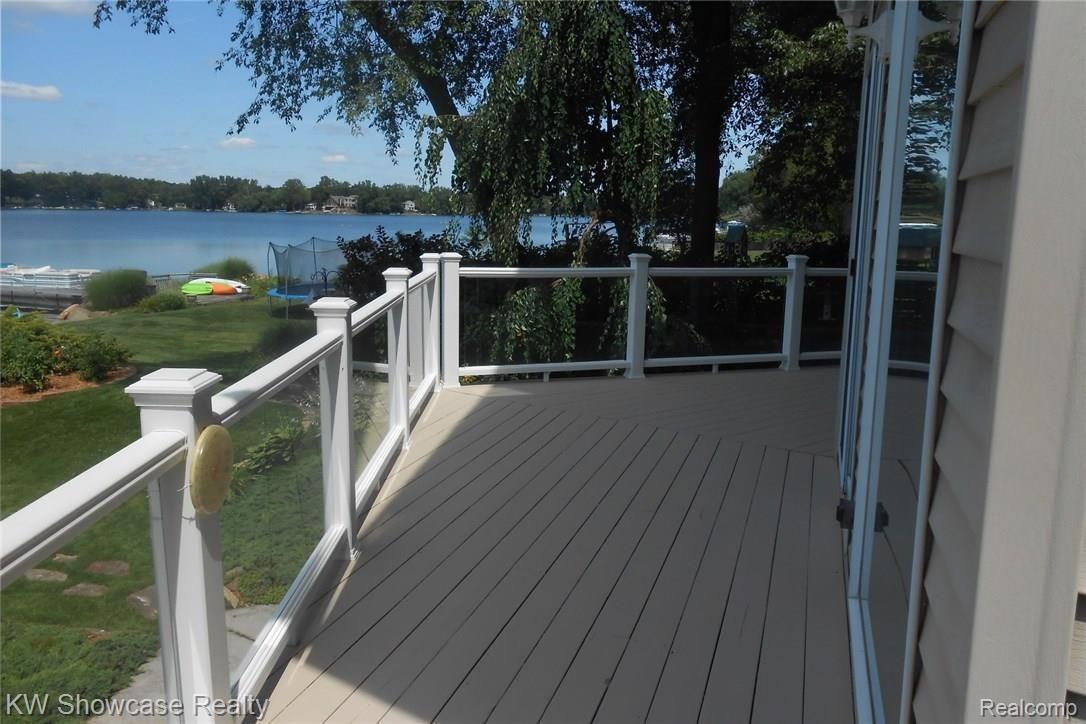 3500 Lexington Road Waterford, MI 48328 - Photo 27 of 33 1 (11).jpg