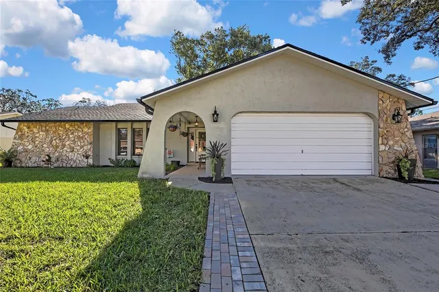$289,000 | 2274 Danforth Road, Spring Hill, FL 34608