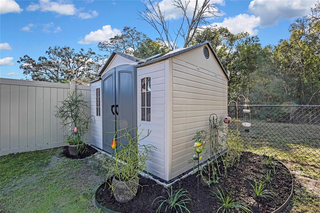 2274 Danforth Road Spring Hill, FL 34608 - Photo 34 of 48