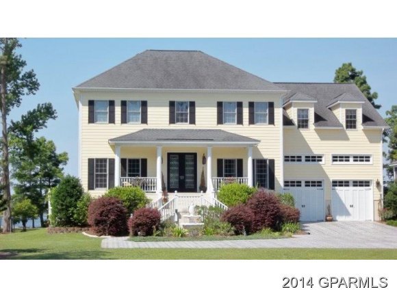 570 Jamaka Road Washington, NC 27889 - Photo 1 of 36 Great Waterfront Home