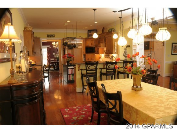 570 Jamaka Road Washington, NC 27889 - Photo 10 of 36 Informal Dining Area
