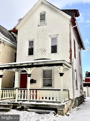 $1,000 | 124 East Pomona Street, Unit 2, Philadelphia, PA 19144