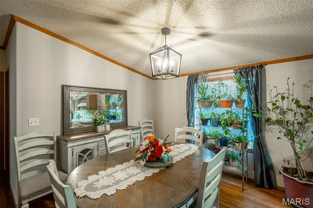 $169,900 | 1034 Wayne 372, Greenville, MO 63944