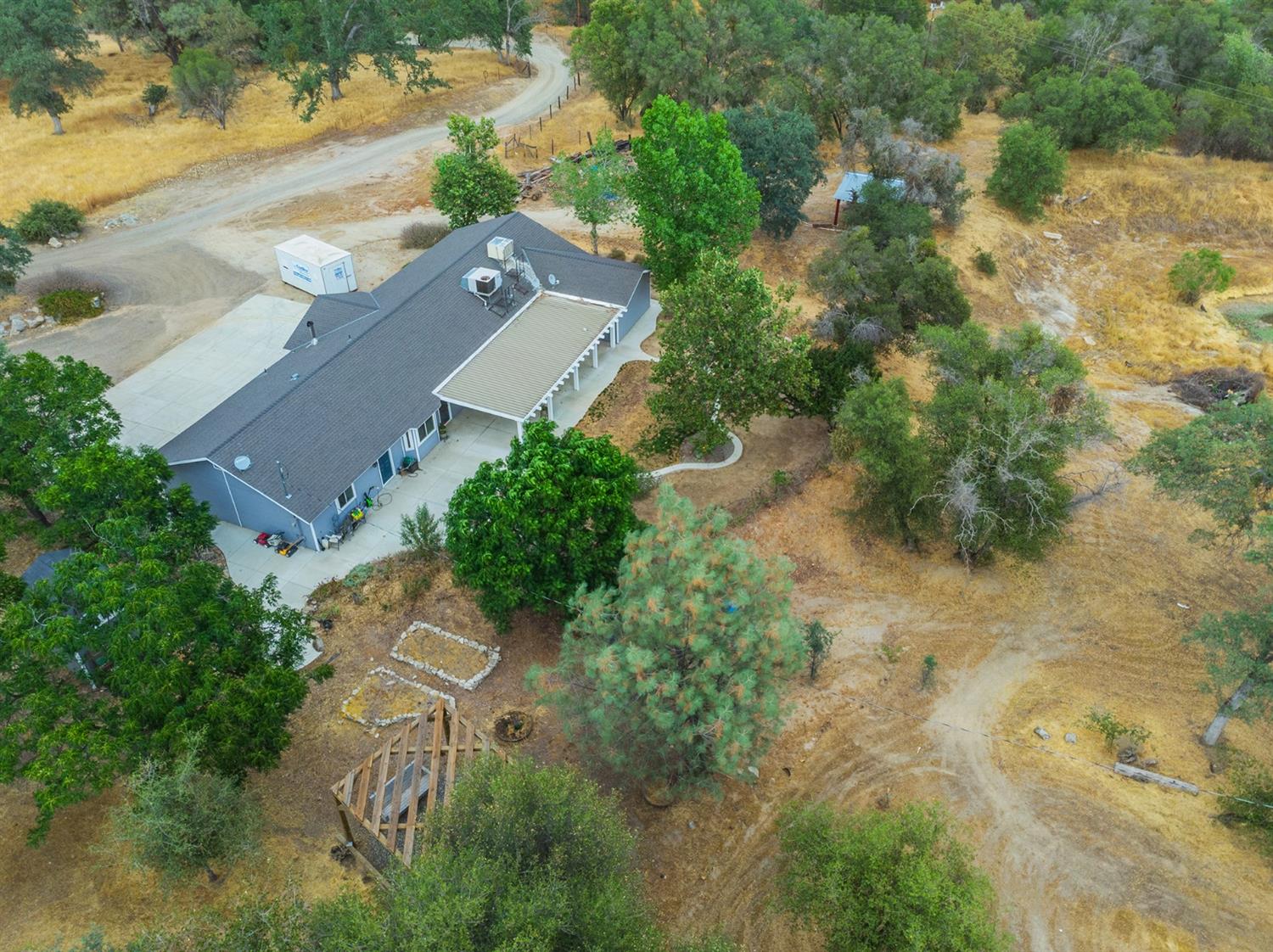 29360 Auberry Road Prather, CA 93651 - Photo 28 of 33 Gallery Image 28
