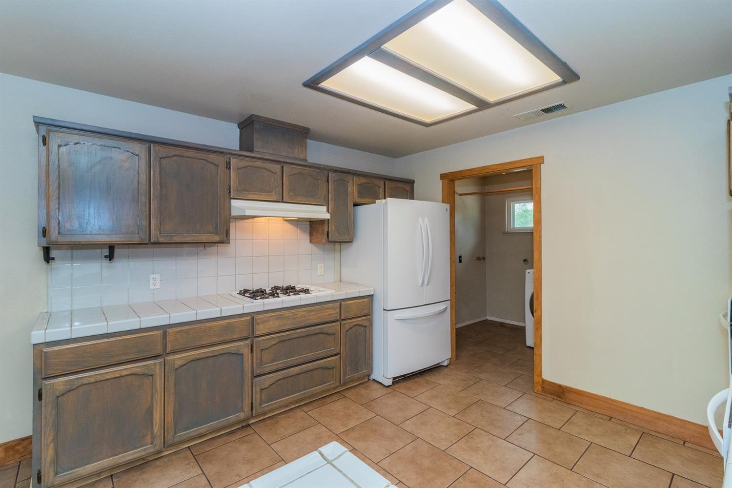 29360 Auberry Road Prather, CA 93651 - Photo 7 of 33 Gallery Image 7