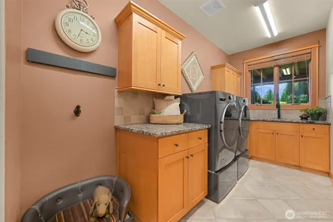 $1,150,000 | 8789 Wood Duck Way, Blaine, WA 98230