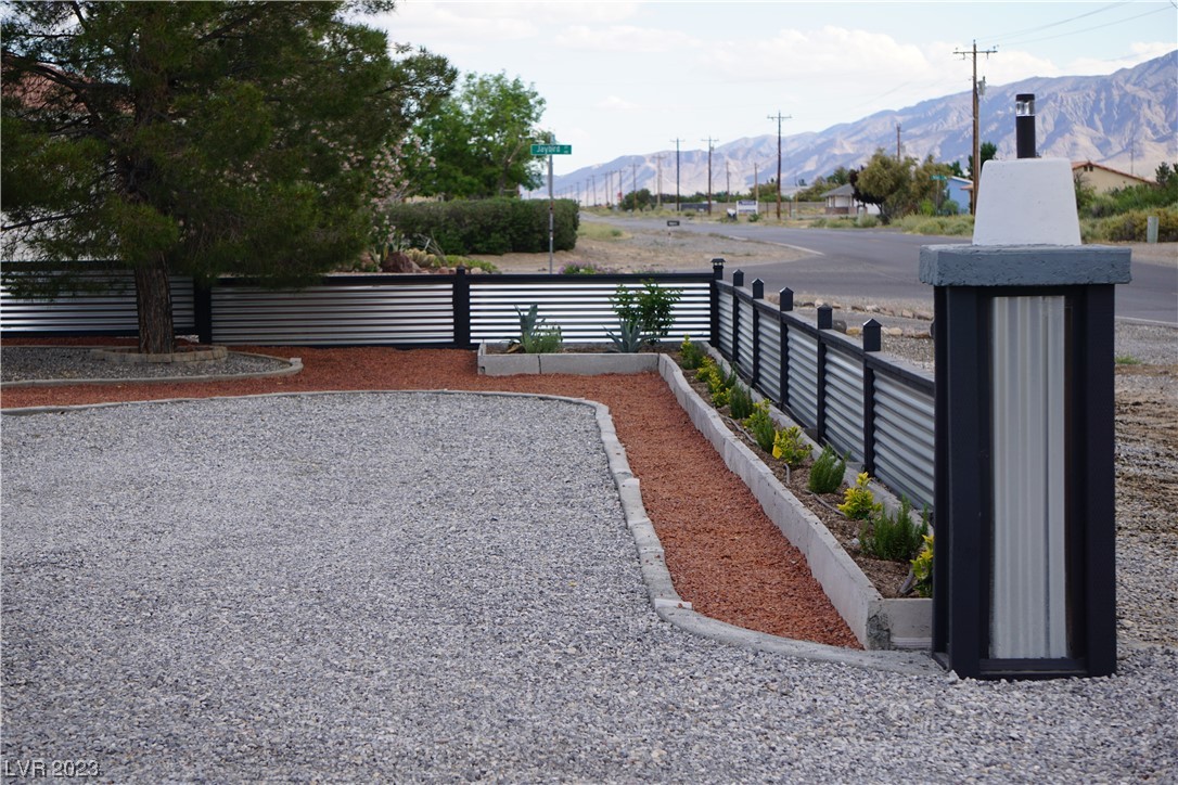 2971 South Blagg Road Pahrump, NV 89048 - Photo 3 of 34