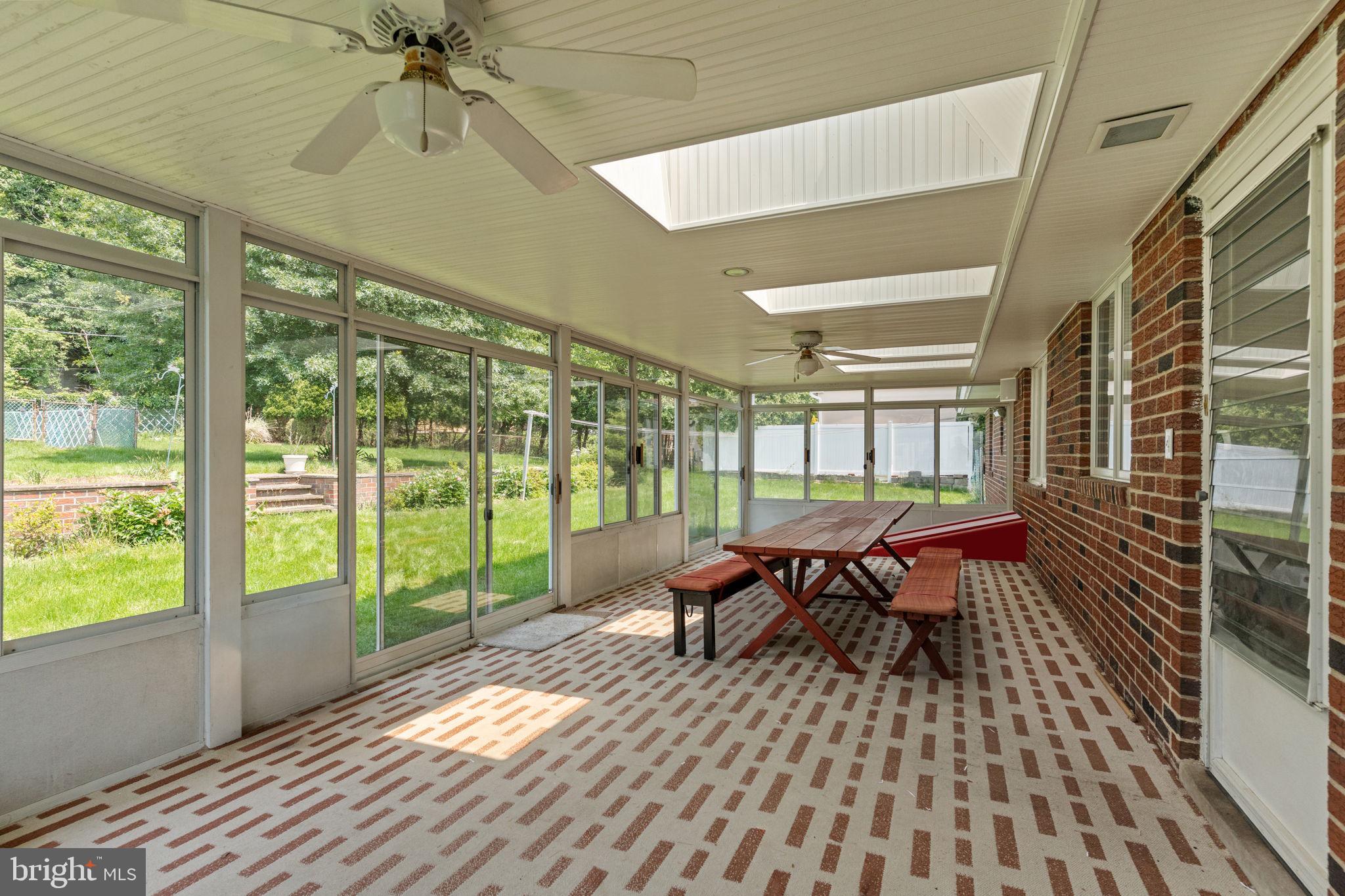 645 Lily Road Warminster, PA 18974 - Photo 27 of 34 Gallery Image 27