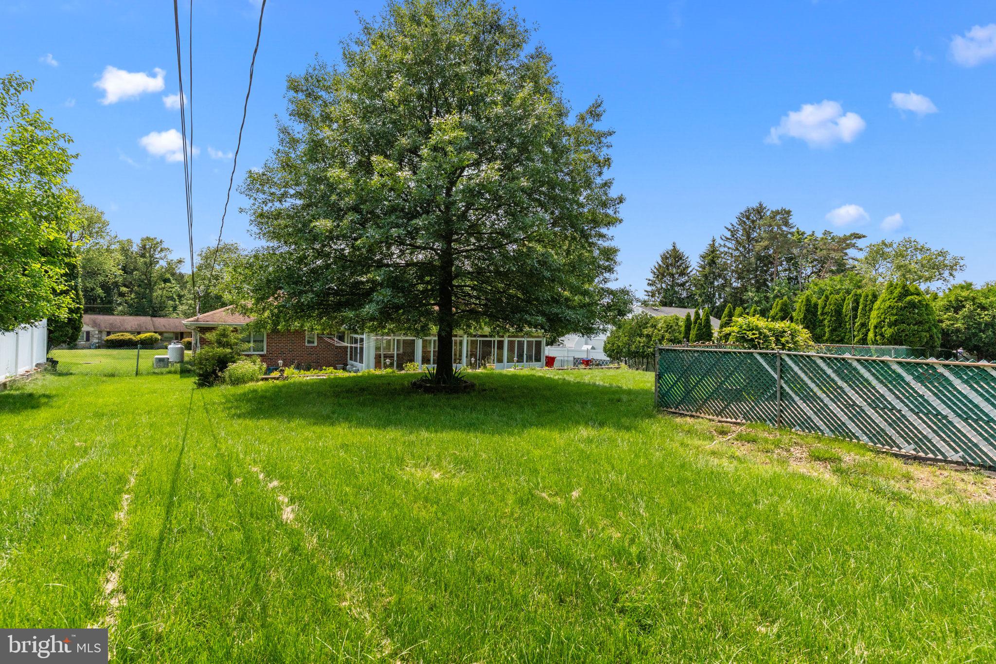 645 Lily Road Warminster, PA 18974 - Photo 33 of 34 Gallery Image 33