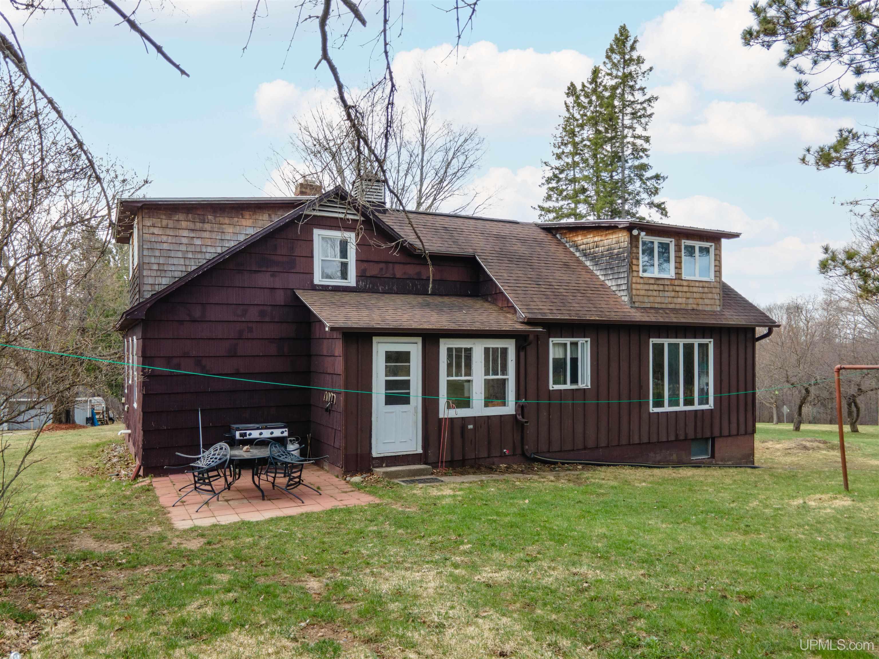 645 East Hunter Road Iron River, MI 49935 - Photo 29 of 37