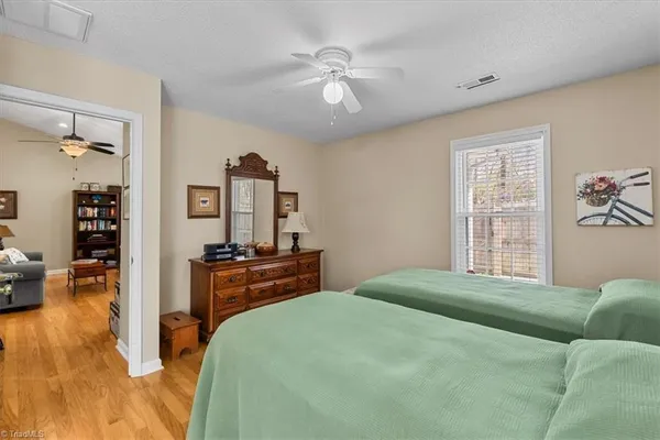 $236,500 | 3100 Woodpoint Street, Jamestown, NC 27282