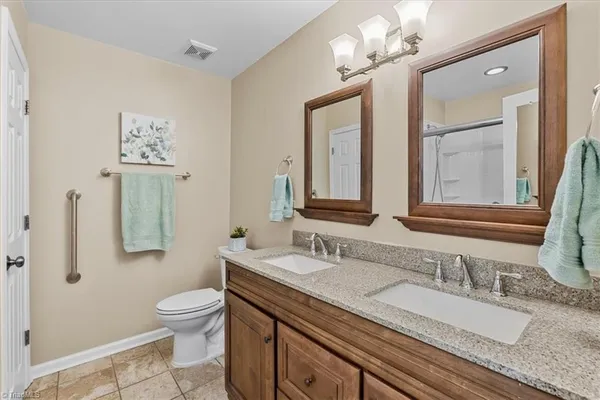 $236,500 | 3100 Woodpoint Street, Jamestown, NC 27282
