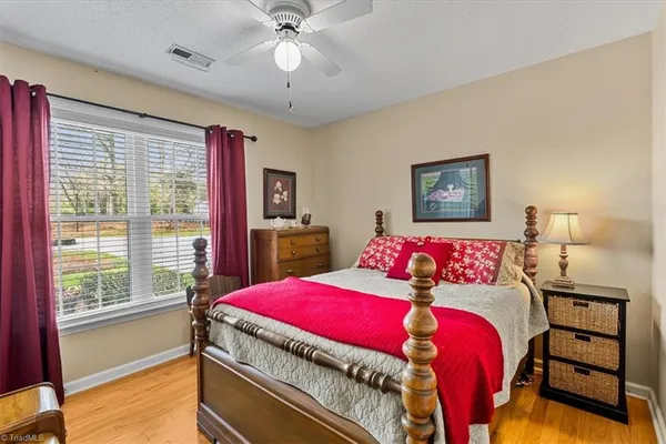$236,500 | 3100 Woodpoint Street, Jamestown, NC 27282
