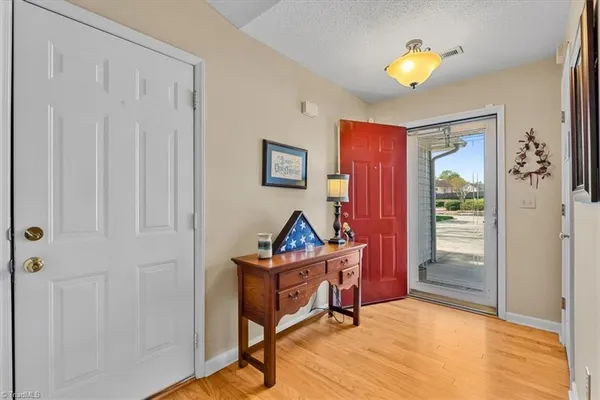 $236,500 | 3100 Woodpoint Street, Jamestown, NC 27282