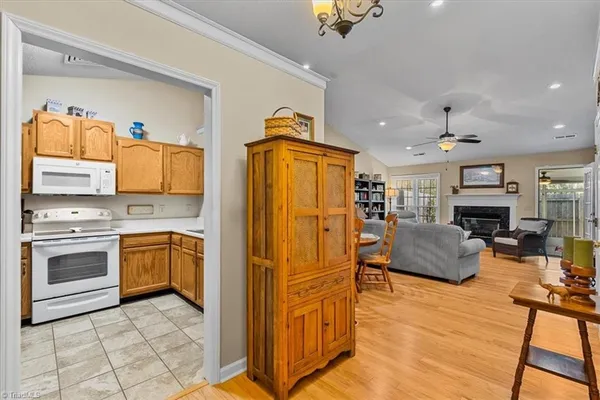 $236,500 | 3100 Woodpoint Street, Jamestown, NC 27282