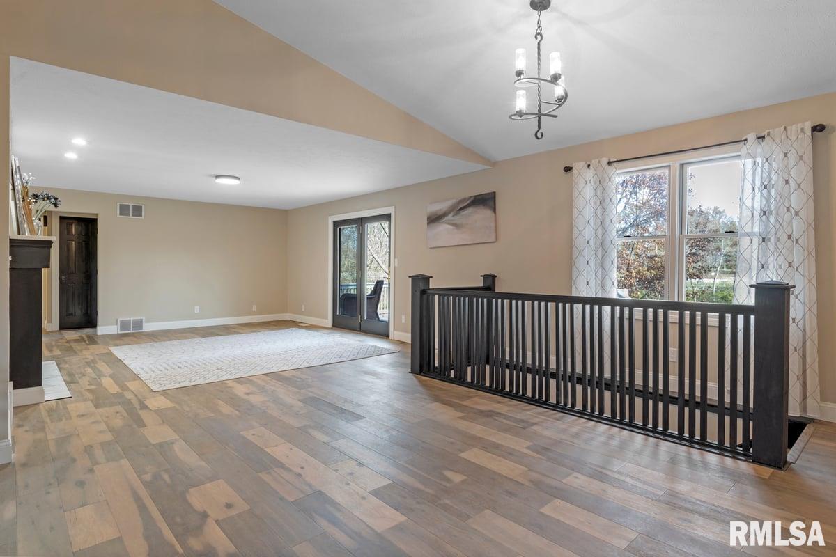 7 Fairview Lane Springfield, IL 62711 - Photo 15 of 55