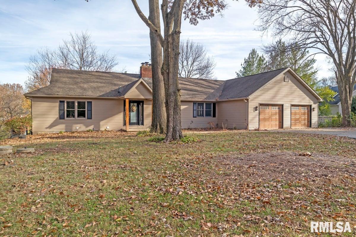 7 Fairview Lane Springfield, IL 62711 - Photo 5 of 55