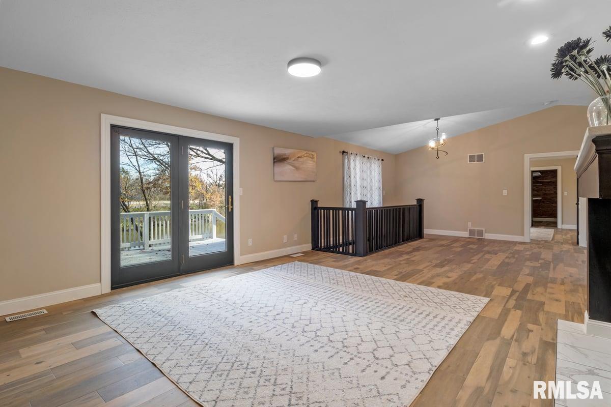 7 Fairview Lane Springfield, IL 62711 - Photo 8 of 55