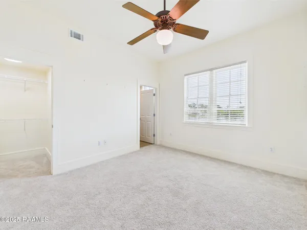 $365,000 | 1127 Camellia Boulevard, Unit H1, Lafayette, LA 70508