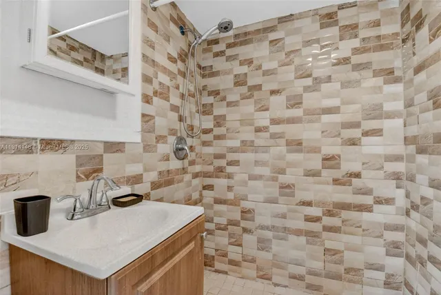 $549,999 | 643 Northeast 130th Street, North Miami, FL 33161