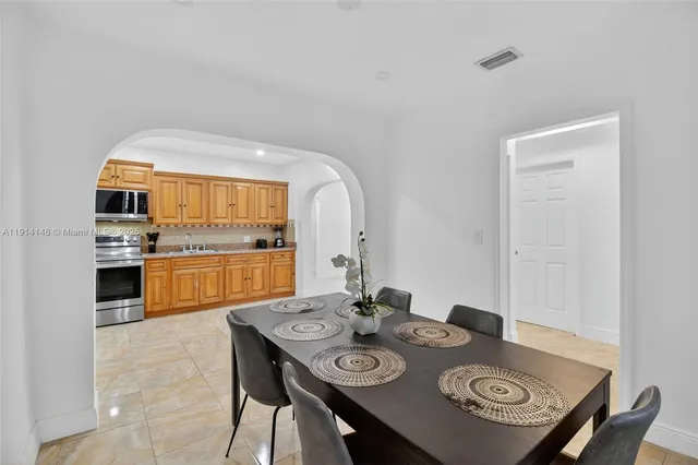 $549,999 | 643 Northeast 130th Street, North Miami, FL 33161