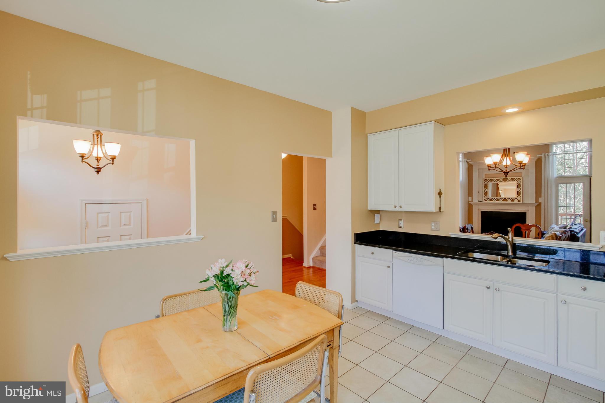 1269 Weatherstone Court Reston, VA 20194 - Photo 8 of 25 Eat-in Kitchen