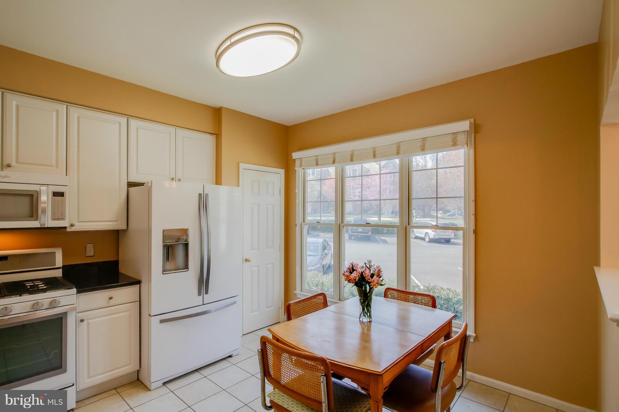 1269 Weatherstone Court Reston, VA 20194 - Photo 9 of 25 Kitchen - Updated Appliances