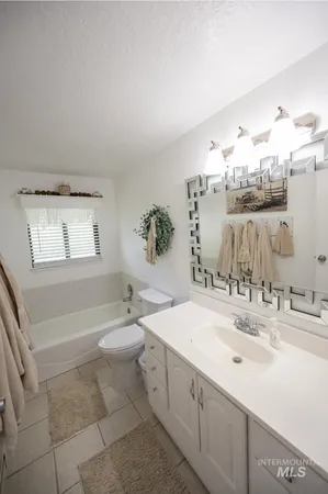 $744,825 | 650 West 800 S Road, Burley, ID 83318