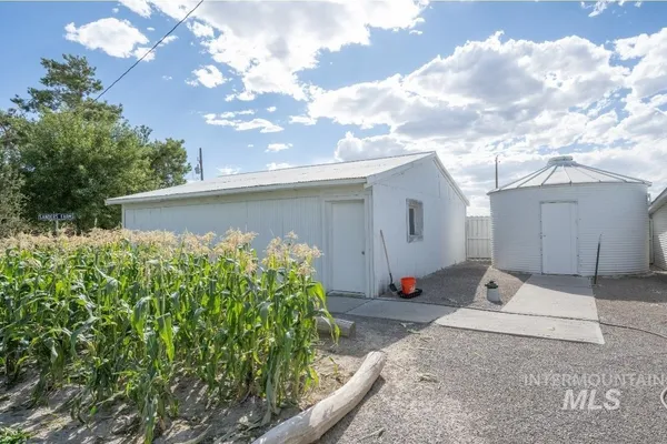 $744,825 | 650 West 800 S Road, Burley, ID 83318