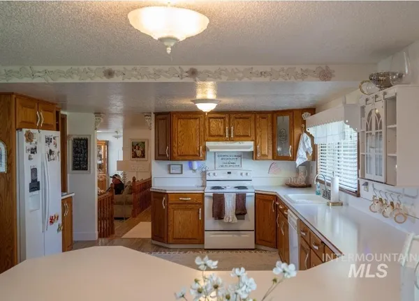 $744,825 | 650 West 800 S Road, Burley, ID 83318