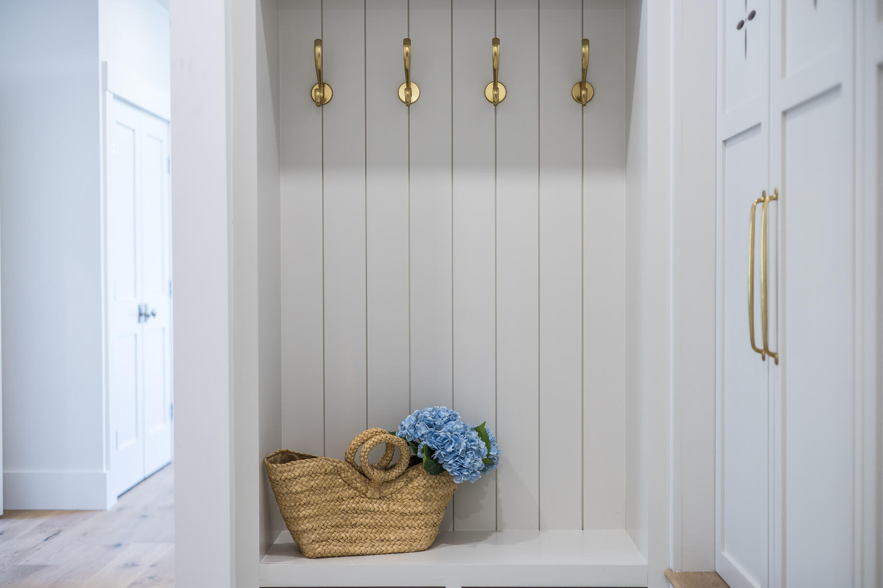 79 Rivers Edge Road East Falmouth, MA 02536 - Photo 30 of 104 Mud Room