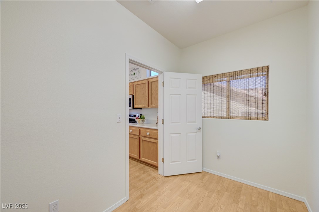 10020 Villa Ridge Drive Las Vegas, NV 89134 - Photo 22 of 47