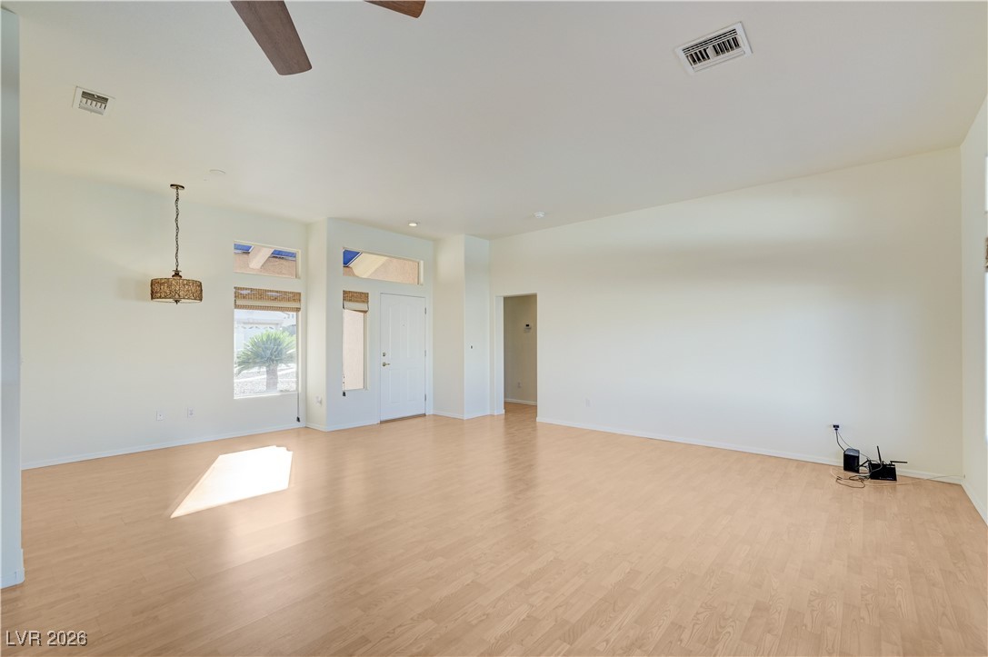 10020 Villa Ridge Drive Las Vegas, NV 89134 - Photo 8 of 47