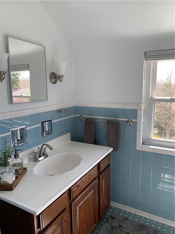 1161 Varner Road Pittsburgh, PA 15227 - Photo 21 of 24 Gallery Image 21