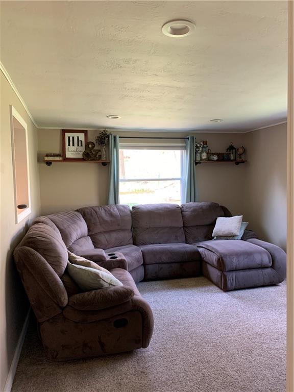 1161 Varner Road Pittsburgh, PA 15227 - Photo 10 of 24 Gallery Image 10