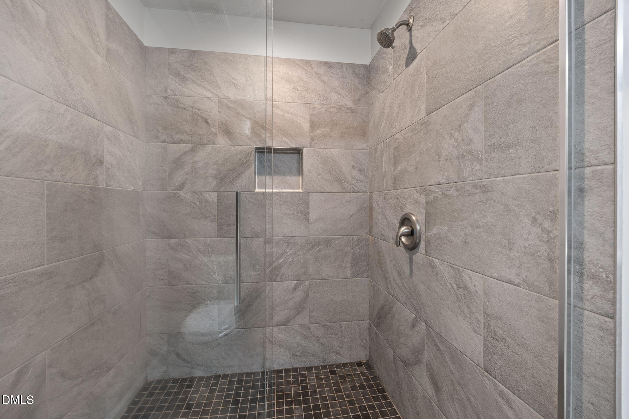 552 Rose Lane Raleigh, NC 27610 - Photo 18 of 30 46-web-or-mls-IMG_1761