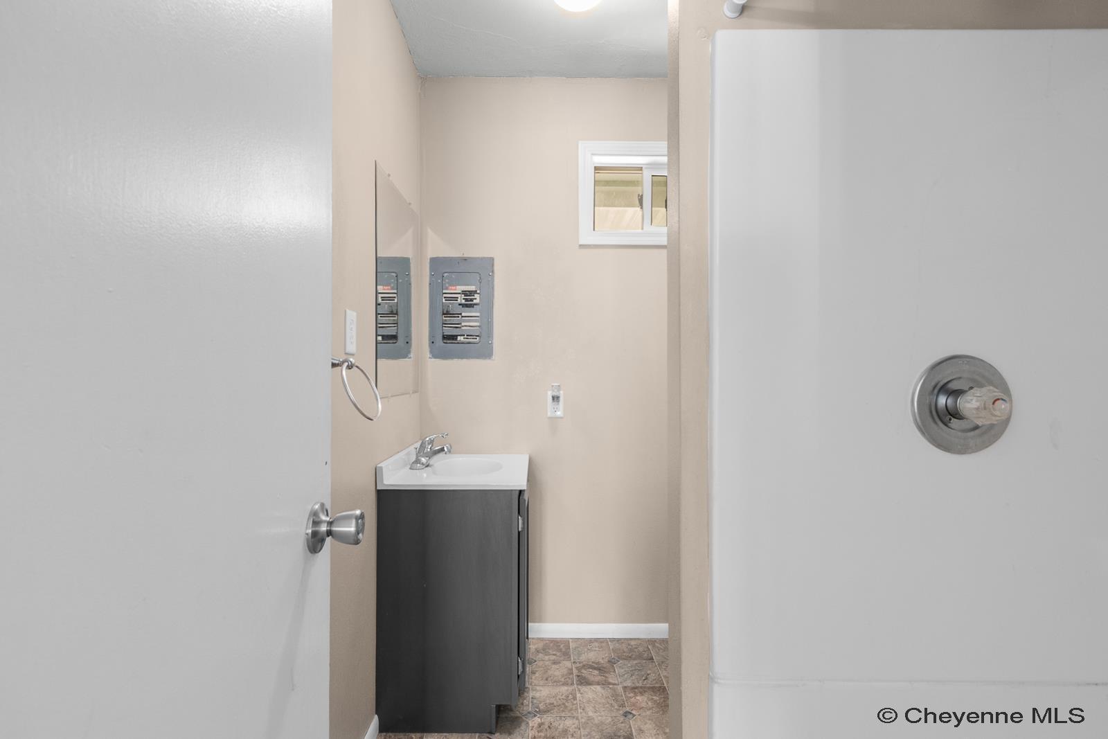 161 Rio Verde Circle Cheyenne, WY 82001 - Photo 15 of 30 Gallery Image 15