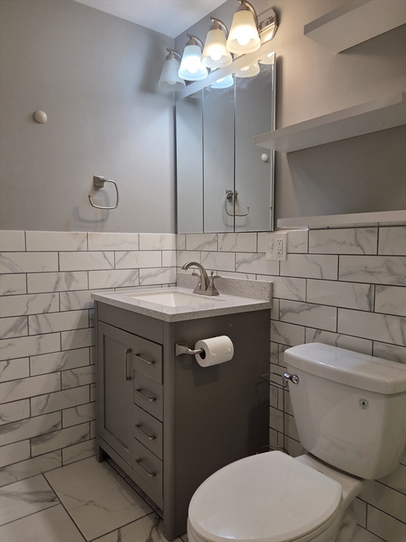 98 Walnut Street Everett, MA 02149 - Photo 15 of 41