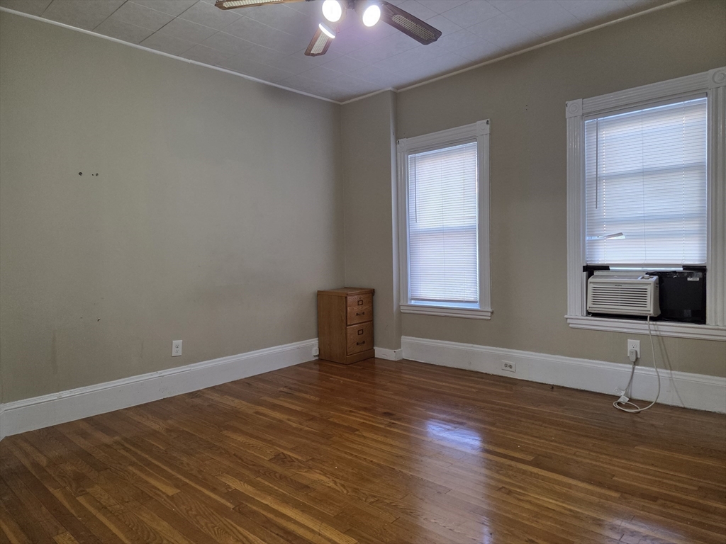 98 Walnut Street Everett, MA 02149 - Photo 19 of 41