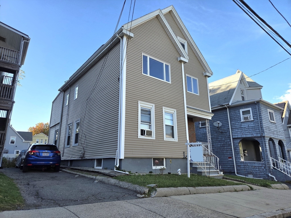 98 Walnut Street Everett, MA 02149 - Photo 3 of 41