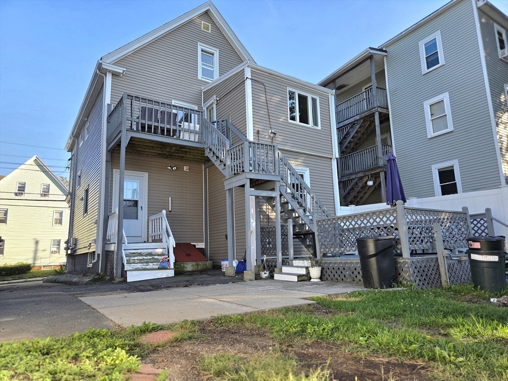 98 Walnut Street Everett, MA 02149 - Photo 6 of 41